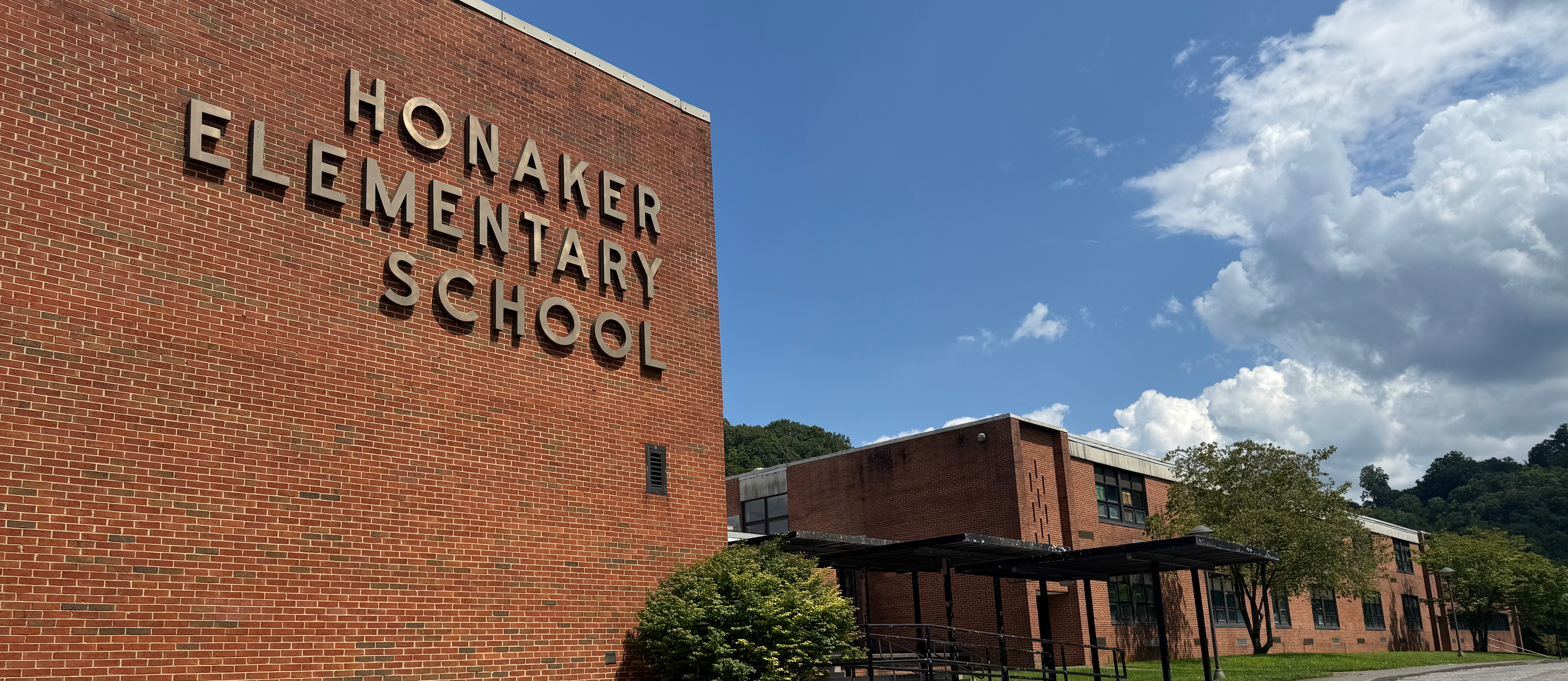 Honaker Elementary School Building