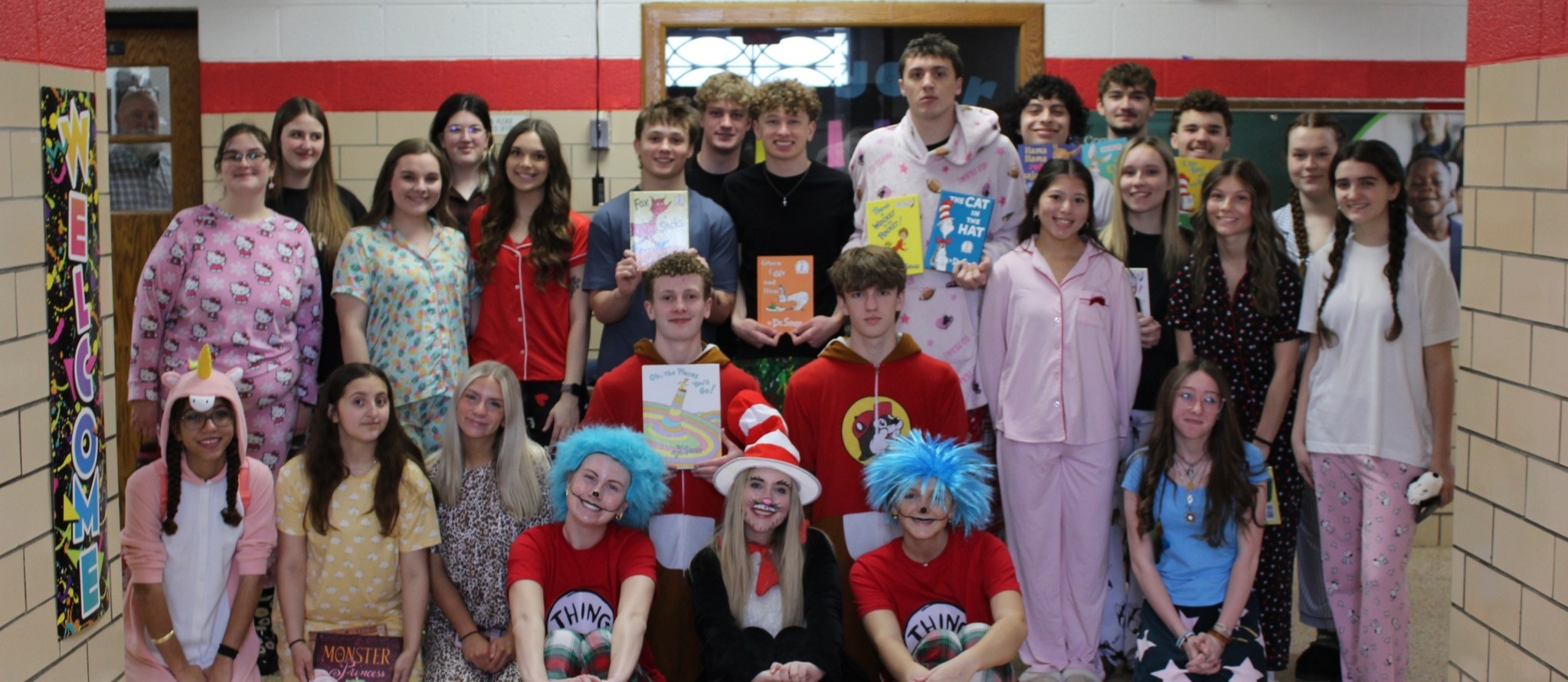 LHS Students at LES Dr. Seuss Day