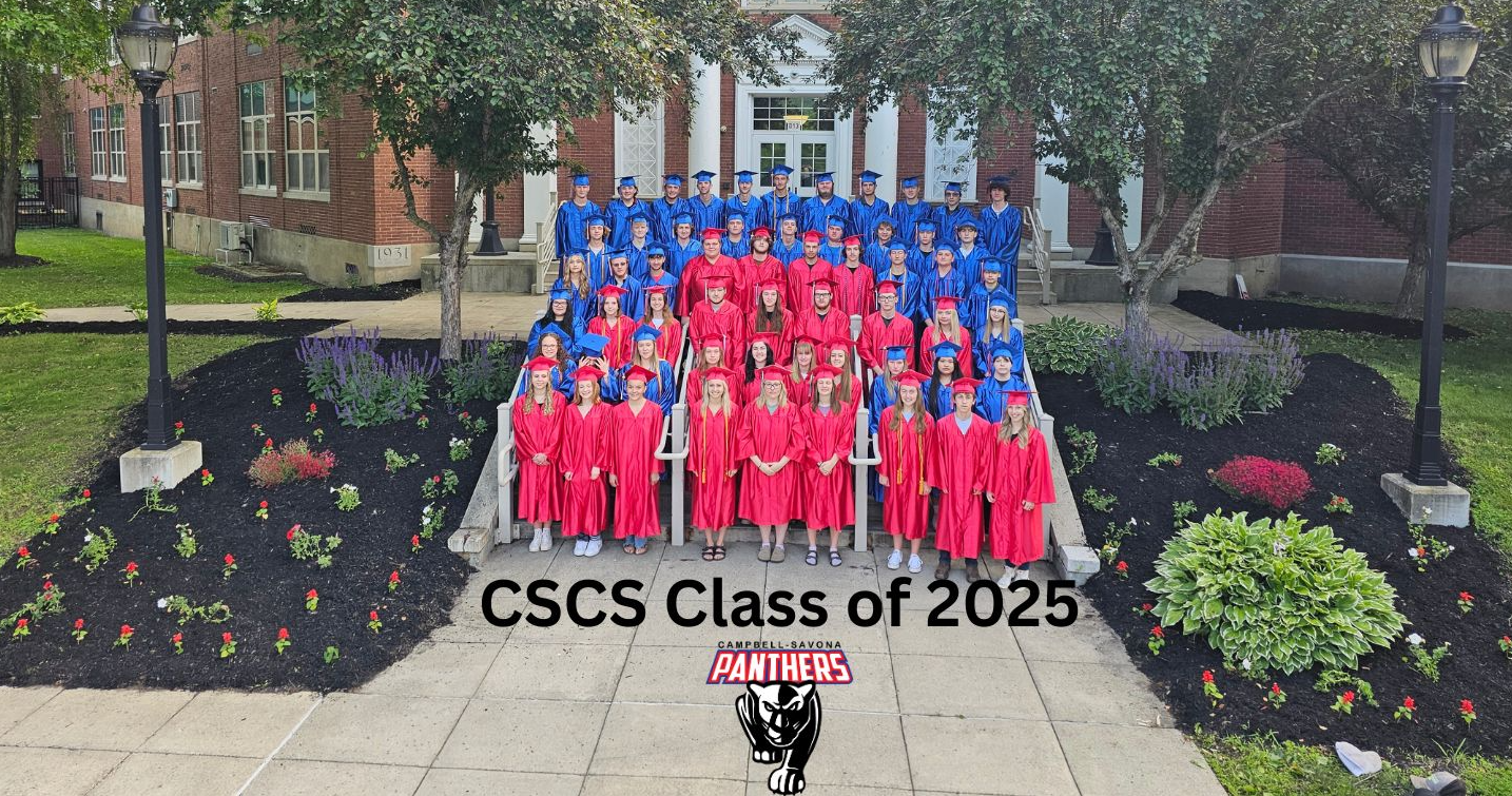 Group pic in graduation gowns of class of 2025