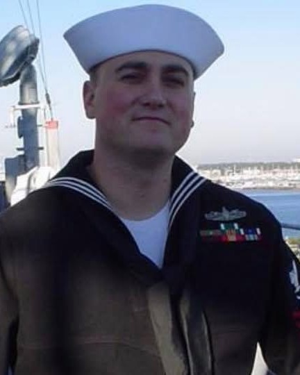 Picture of Navy Sailor in dress blues