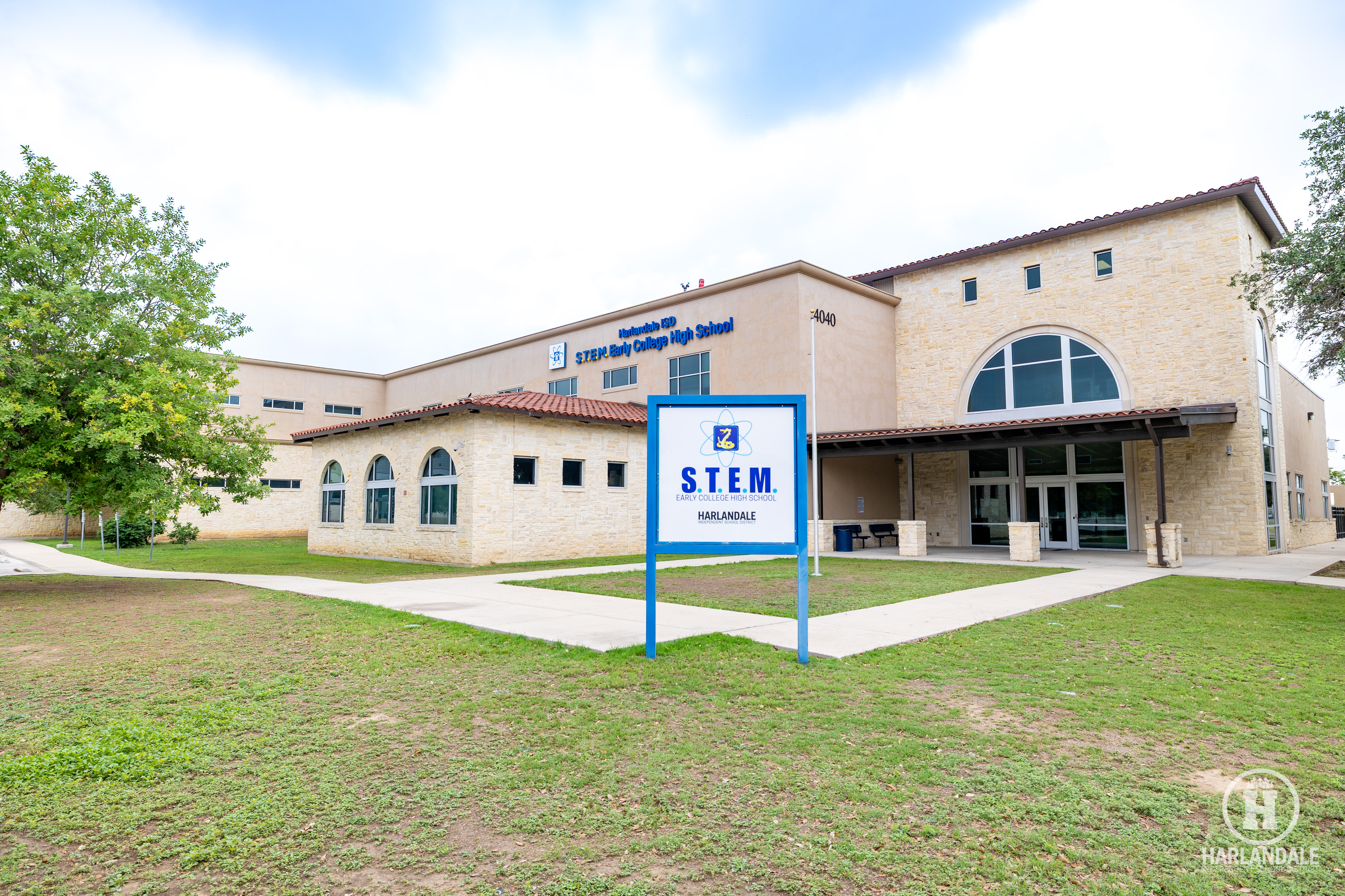 STEM Early College High School- front of campus
