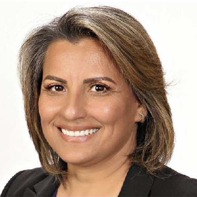 Photo of Rosa Loza