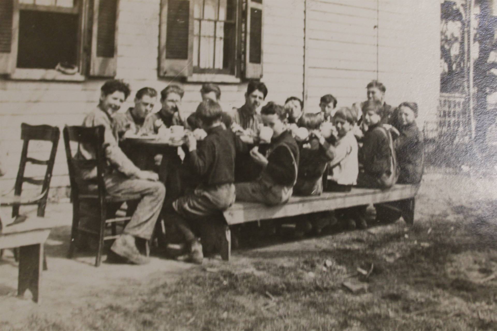 Lunch time in the 1920s