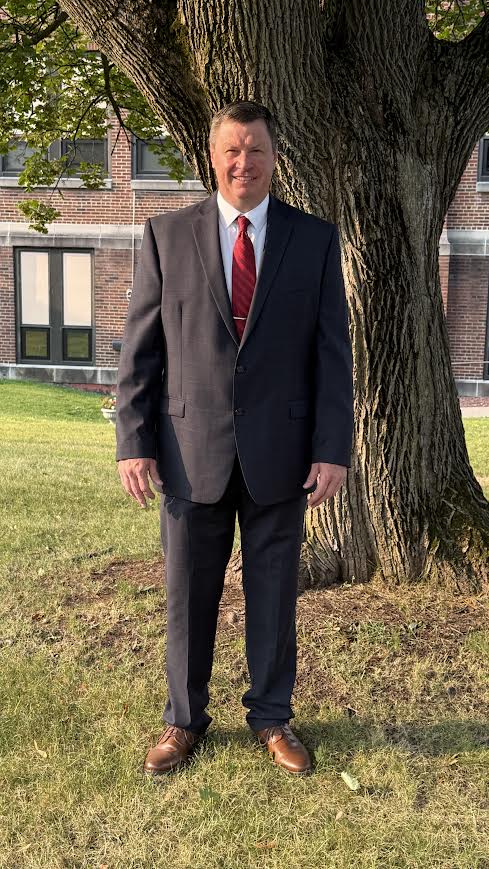 m wells