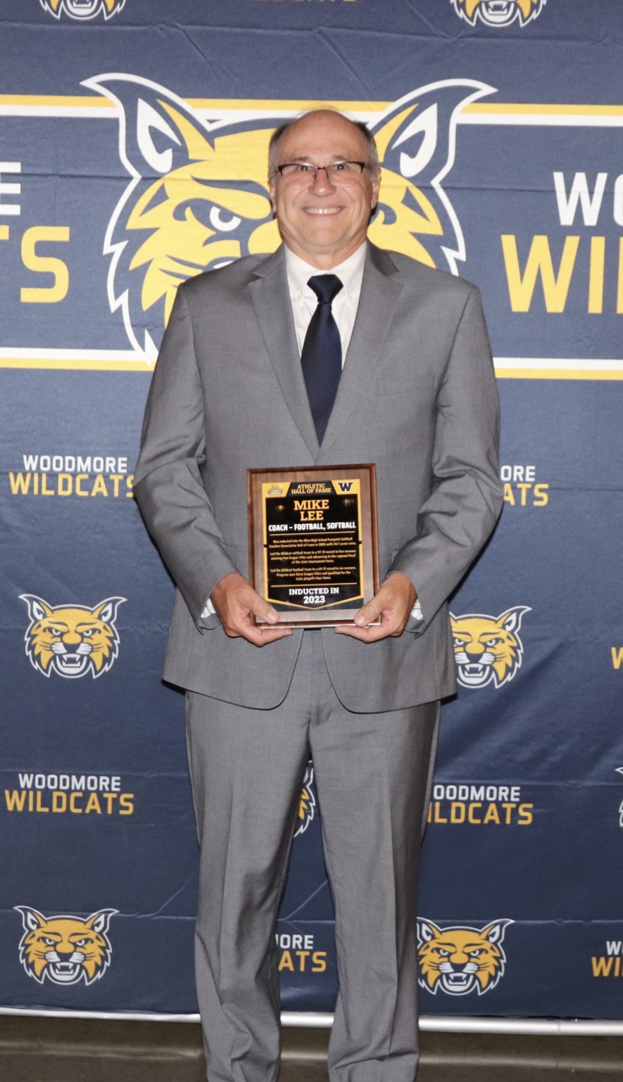 Coach Mike Lee
