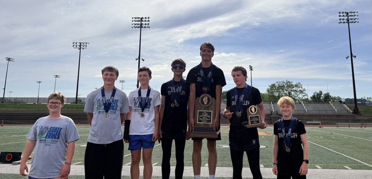 8th Grade State Track Team