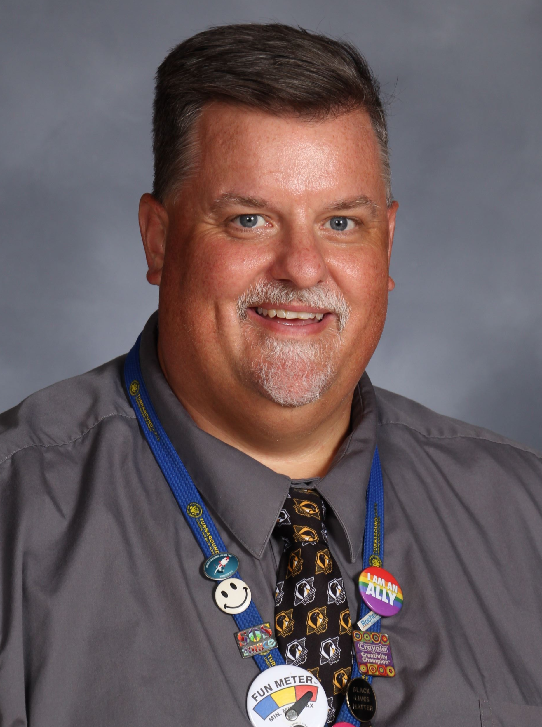 Principal Levi Lundak