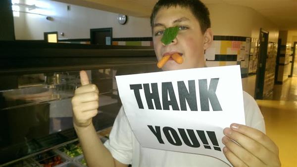 Schools Receive Salad Bars