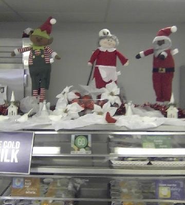CAFETERIA HOLIDAY DECORATION CONTEST