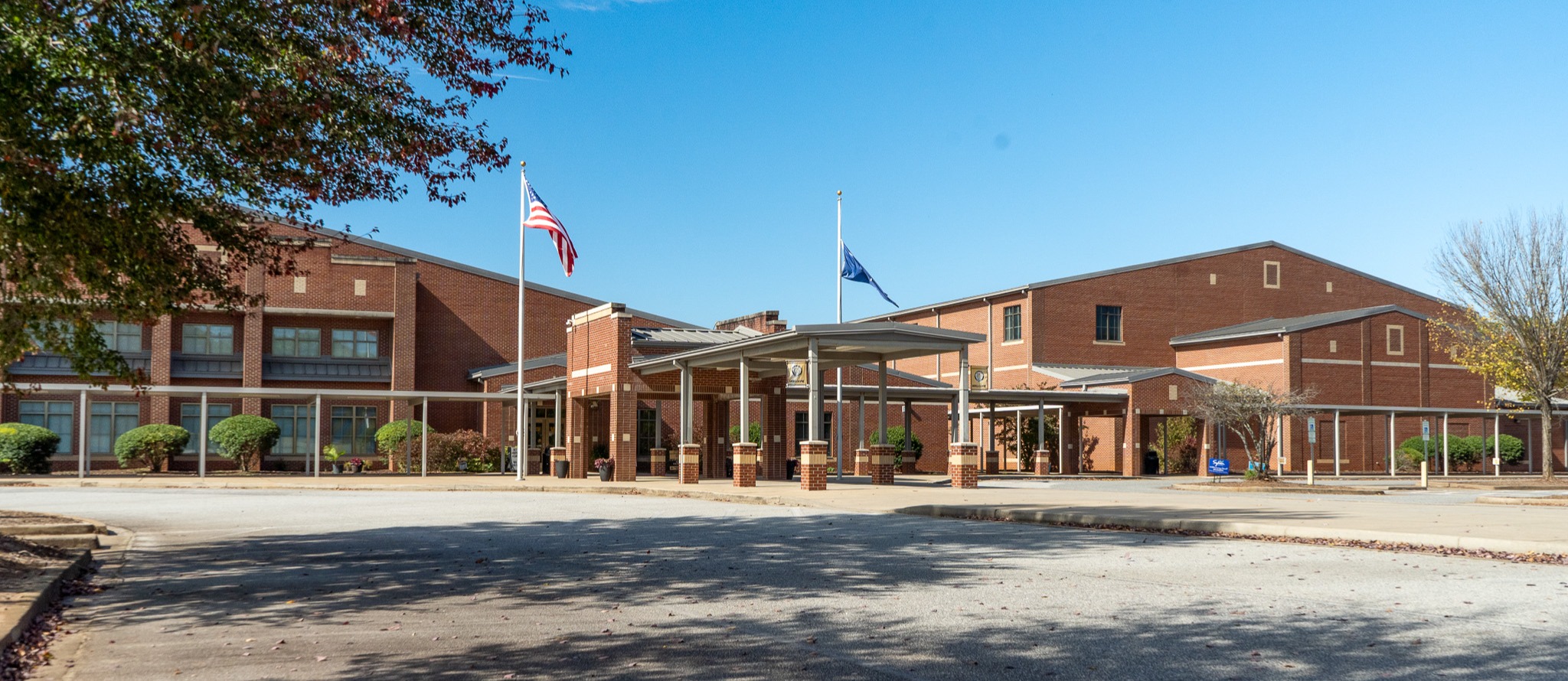 Photo of the front of D.R. Hill Middle School