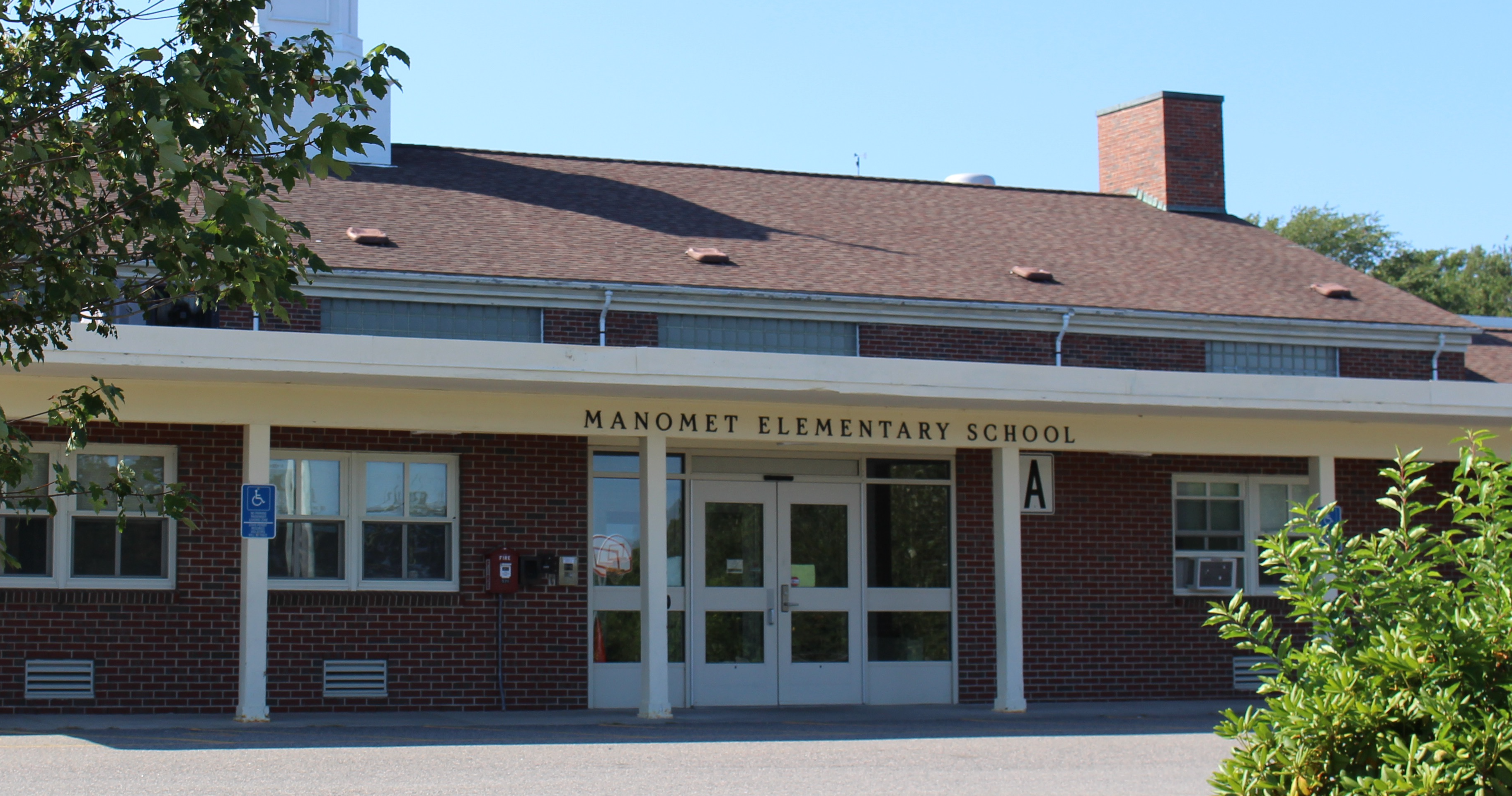 Manomet Elementary School