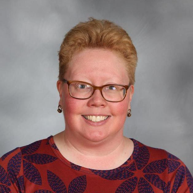 Headshot of Anna Skare