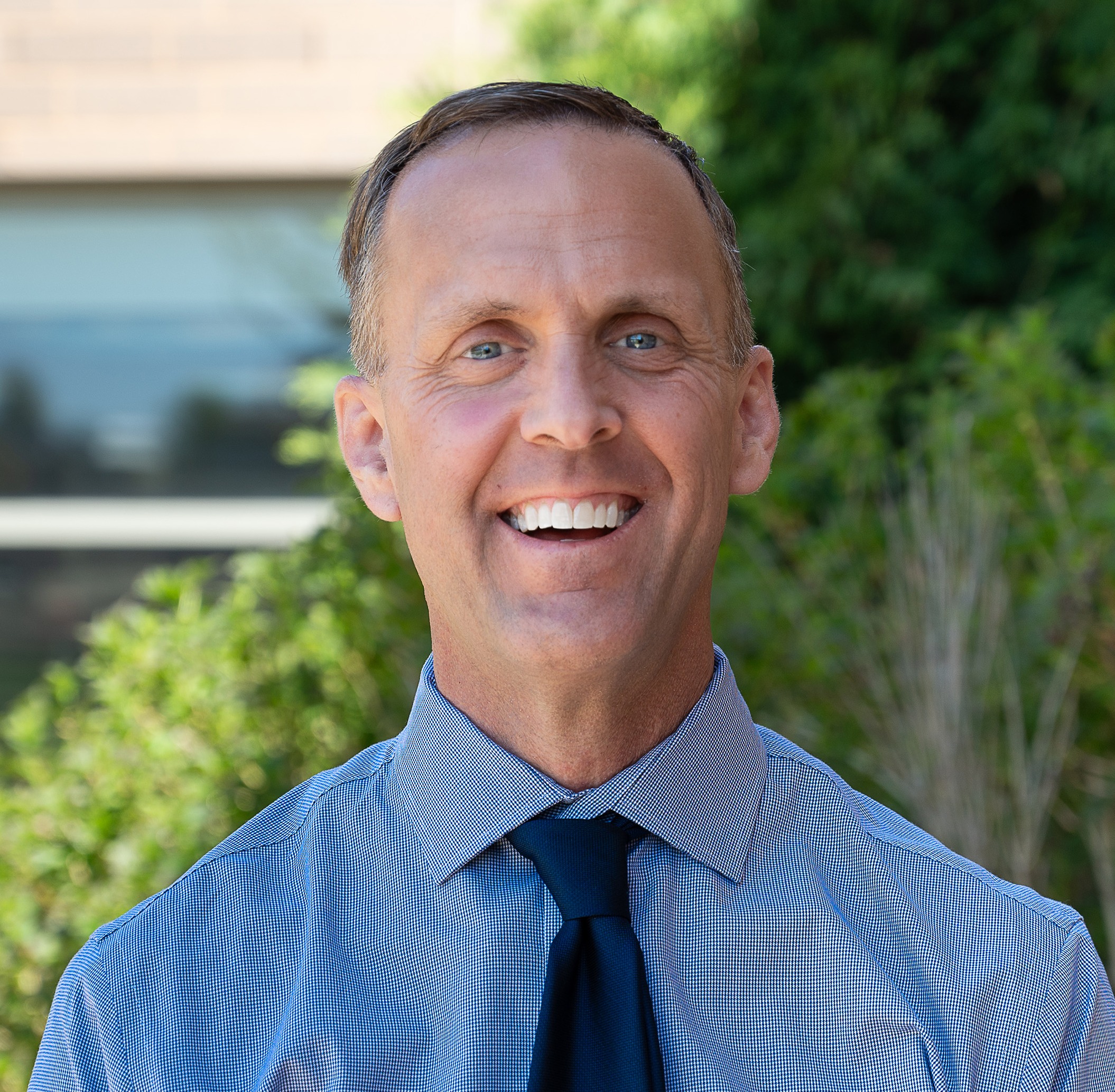 Headshot of Mark Randall