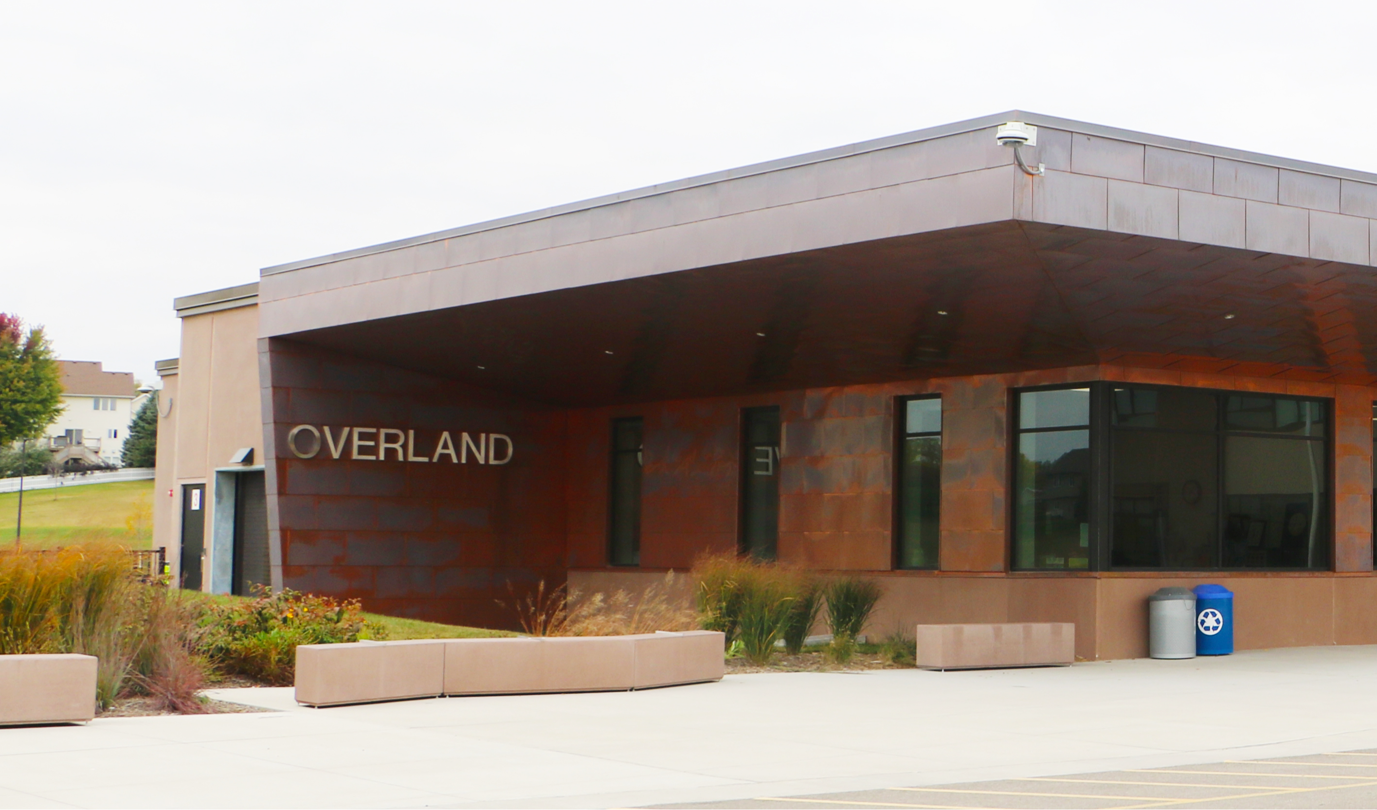 Exterior of Overland Elementary Building