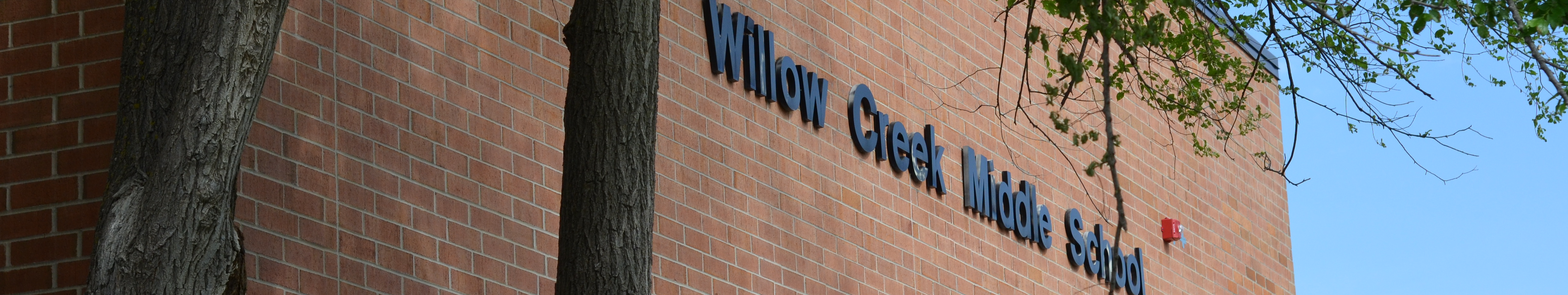 exterior building signage of Willow Creek Middle School