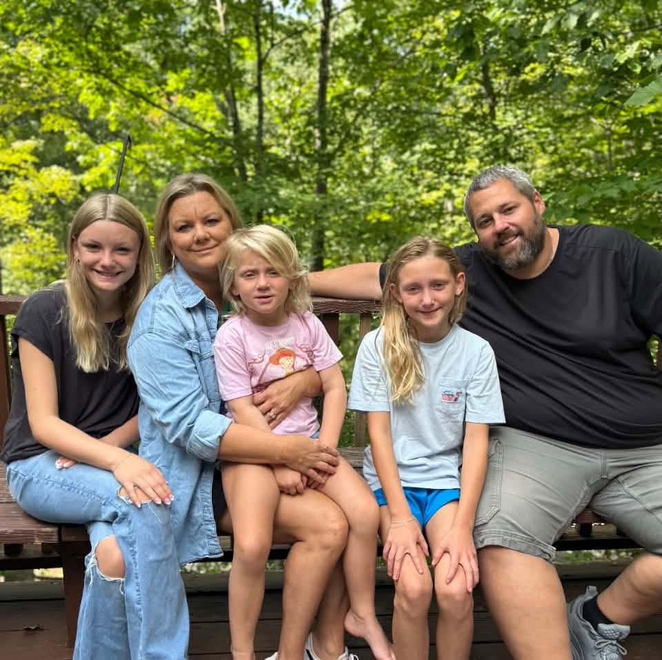 Amanda Kimbro and Family