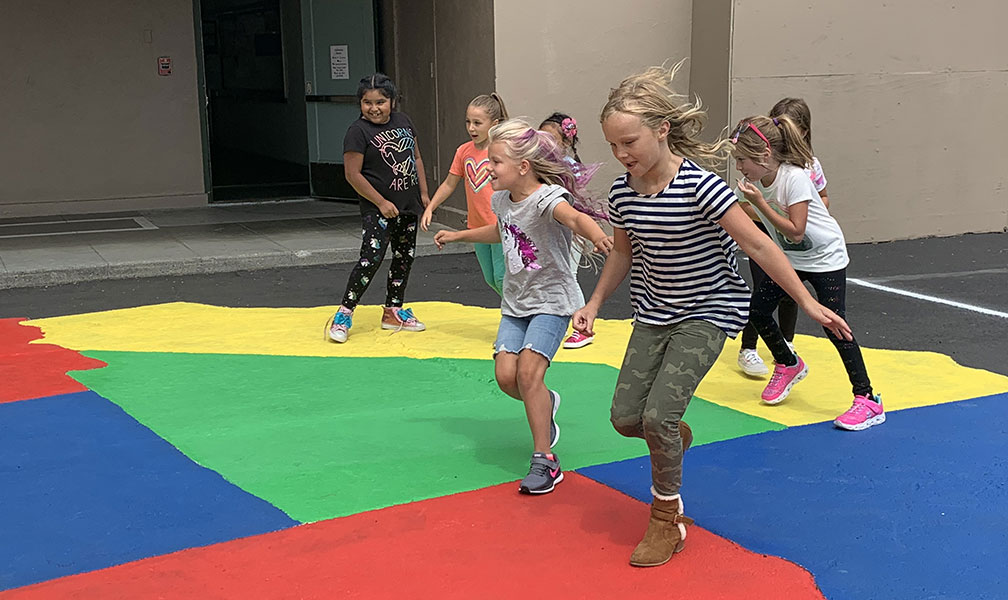 little girls playing