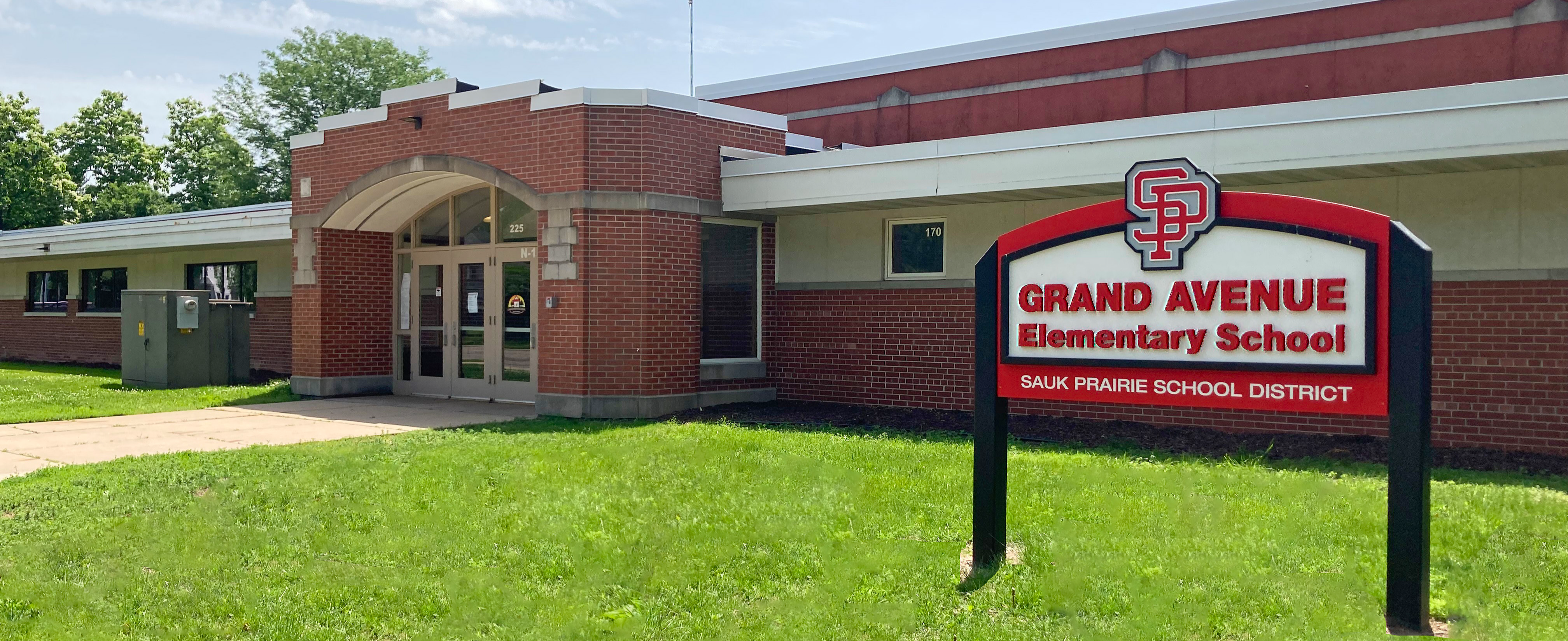 Grand Avenue Elementary School