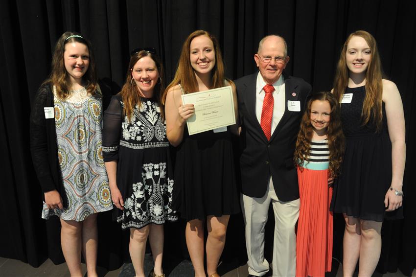 Foundation For Allen Schools Scholarship given in memory of Gayle Boon - $1,000 Brianna Weaver with Boon family members Audrey Crawford, Kimbra Boon Crawford, Dr. E.T. Boon, Charlotte Crawford, and Caroline Crawford