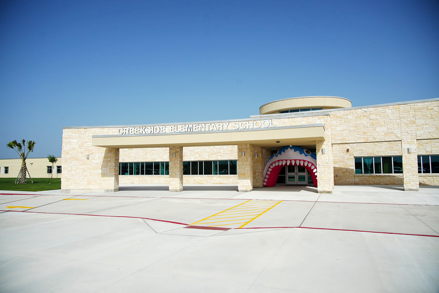 Creekside ES Exterior