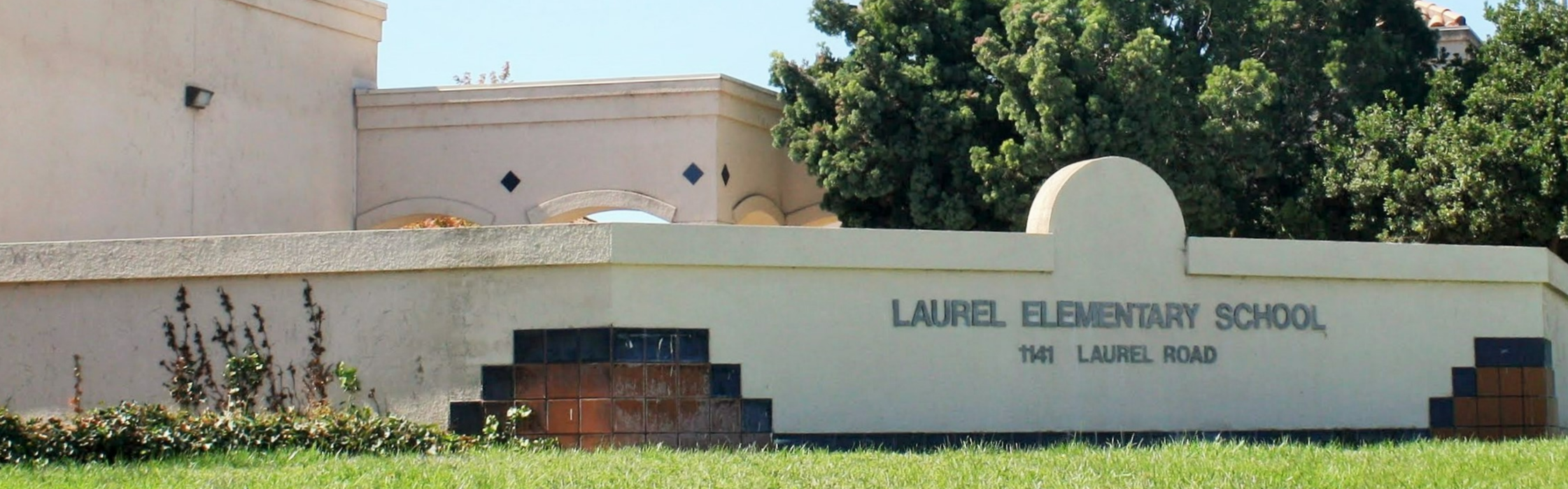 Laurel Elementary School Sign