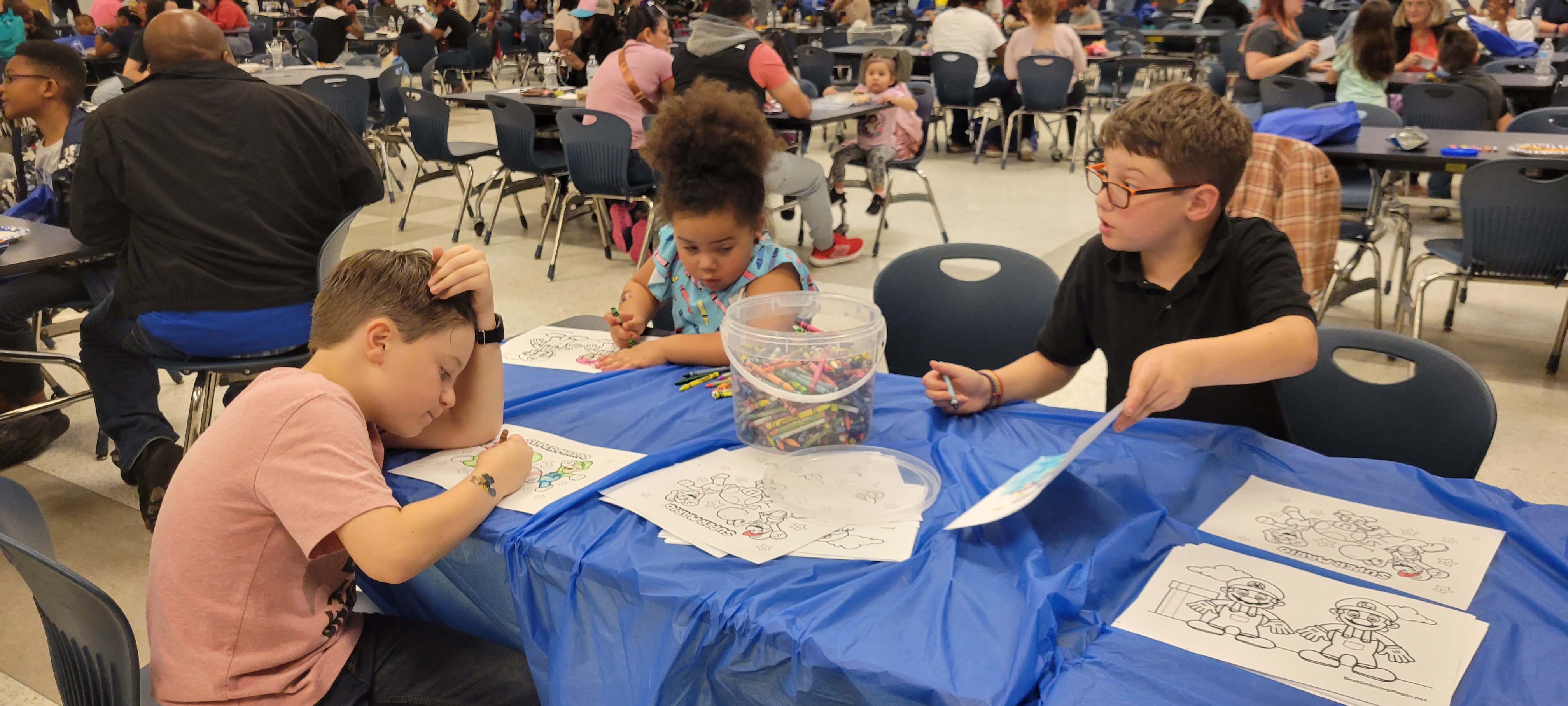 FACE Movie Night - Children coloring a coloring page 