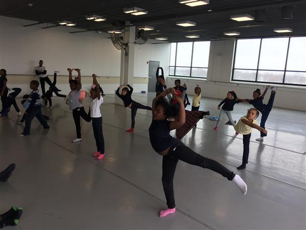 students doing ballet moves