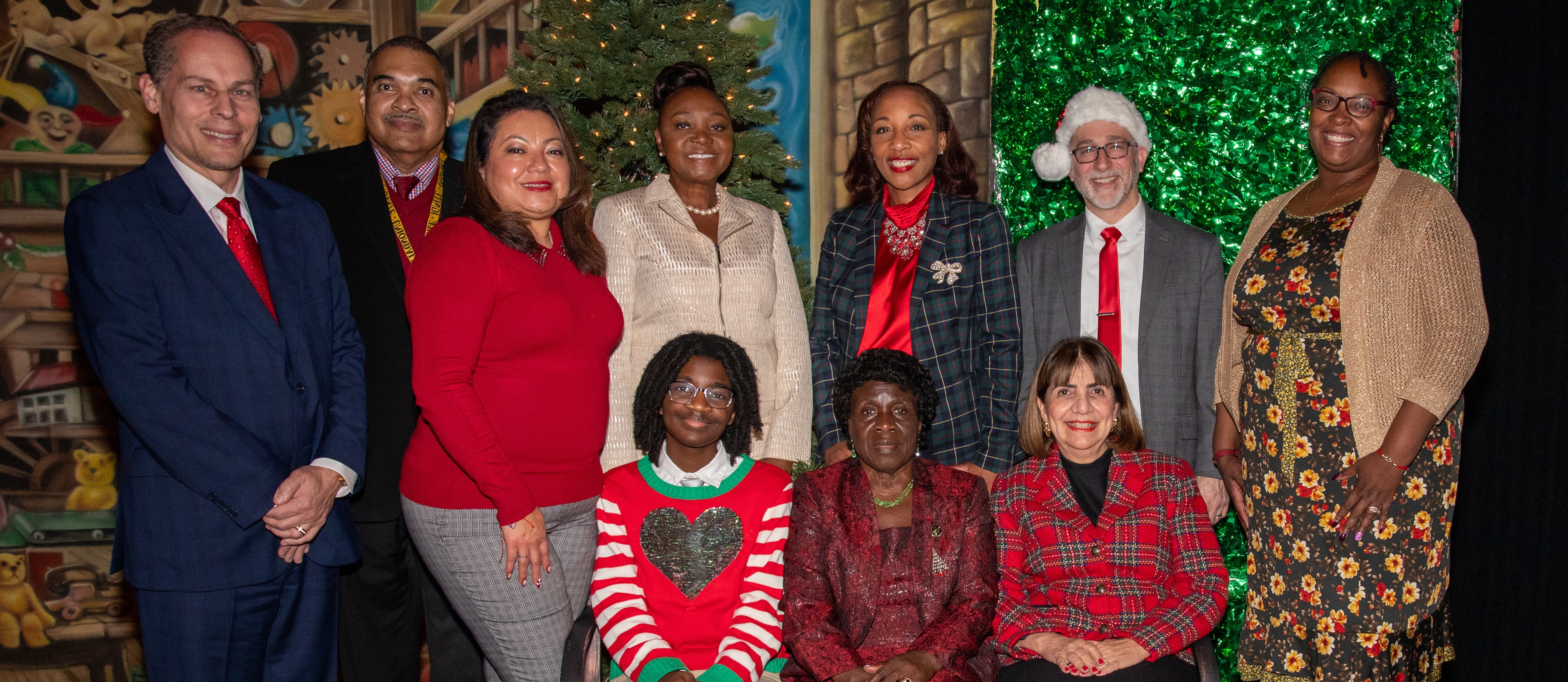 The Uniondale UFSD Board of Education and the central administrative team extend warmest wishes for a joyous and peaceful holiday season.  We are grateful for our dedicated and caring staff.  We appreciate the continued  partnership and support of our families and community members on behalf of our children.  We wish each and every one of you happiness, health and prosperity in the New Year! 