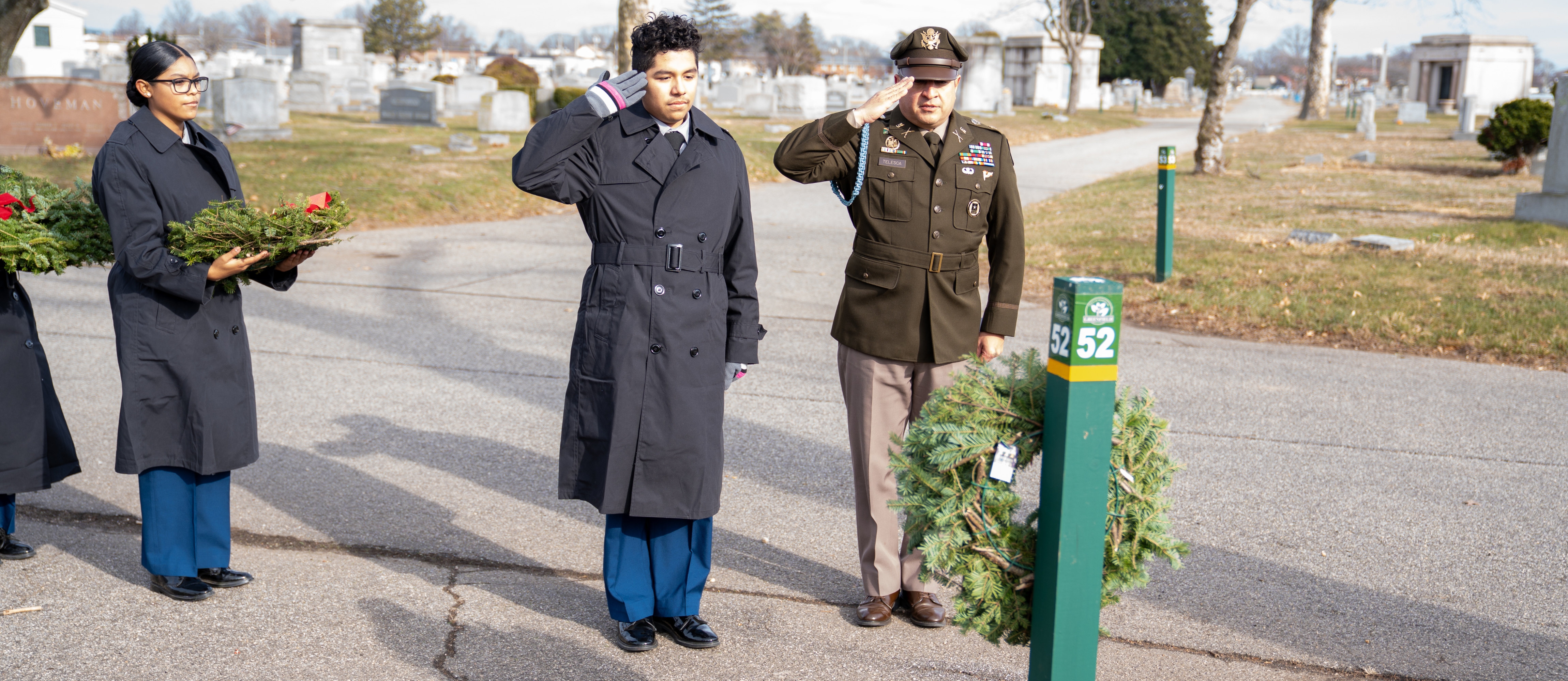 We extend our deepest gratitude to Major Talesca and the Uniondale High School JROTC for their participation in Wreaths Across America 2025.  The team’s respect and dedication on December 13th served as a powerful tribute to those who have served our country. Thank you for representing our community with such excellence and helping us pass on the value of freedom to the next generation.  Your support was greatly appreciated!