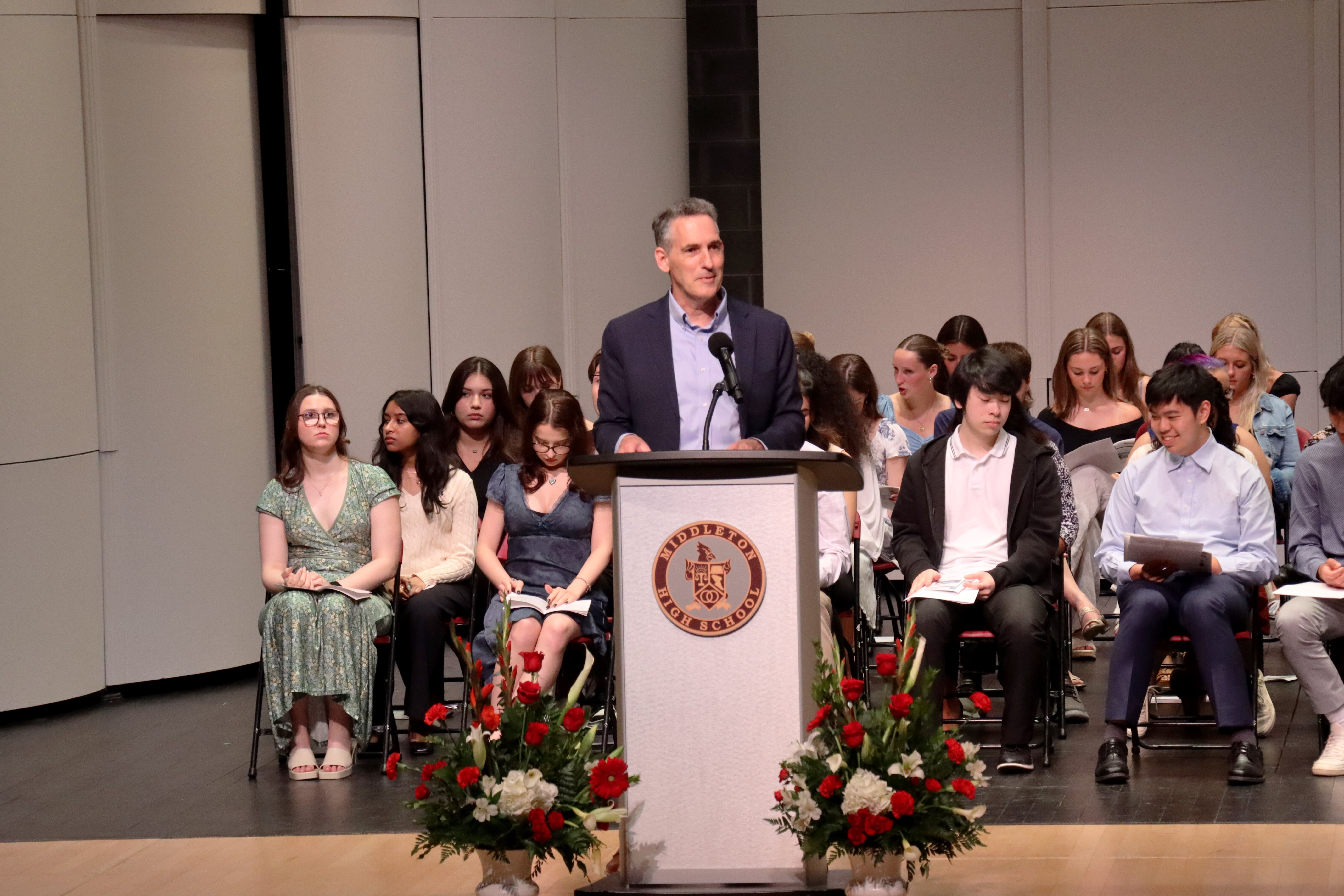 Chris Ashley awarding the Ashley Family Scholarship