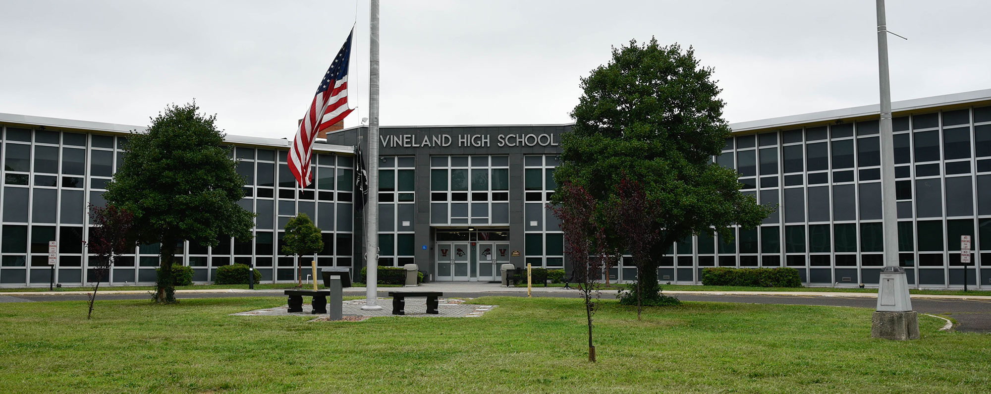 vhs south school front