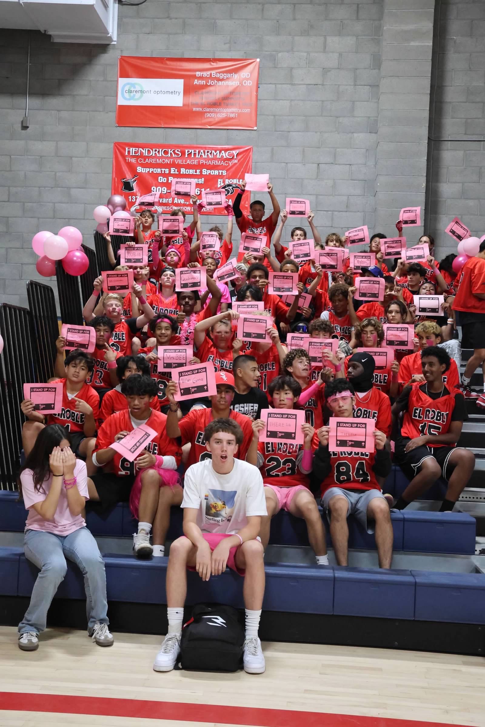 El Roble Hosts Annual Pink Out in Honor of Breast Cancer Warriors