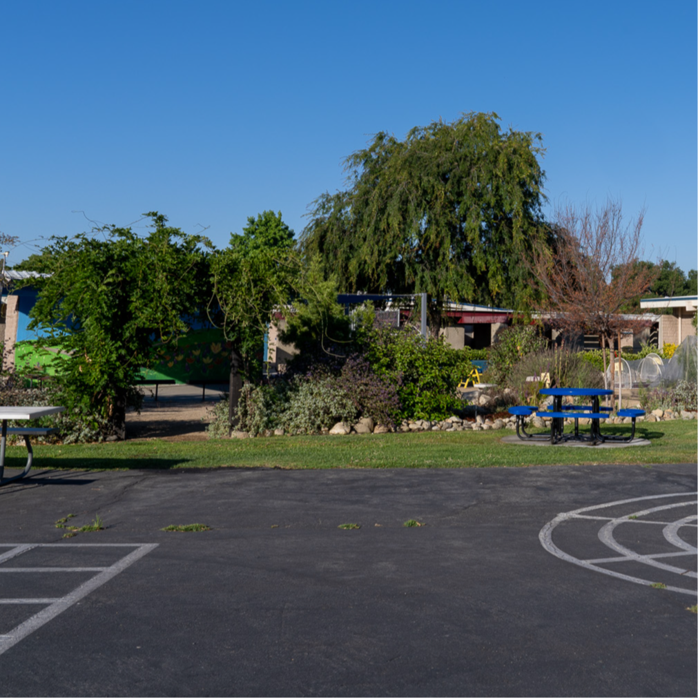 Chaparral Elementary School open area on campus