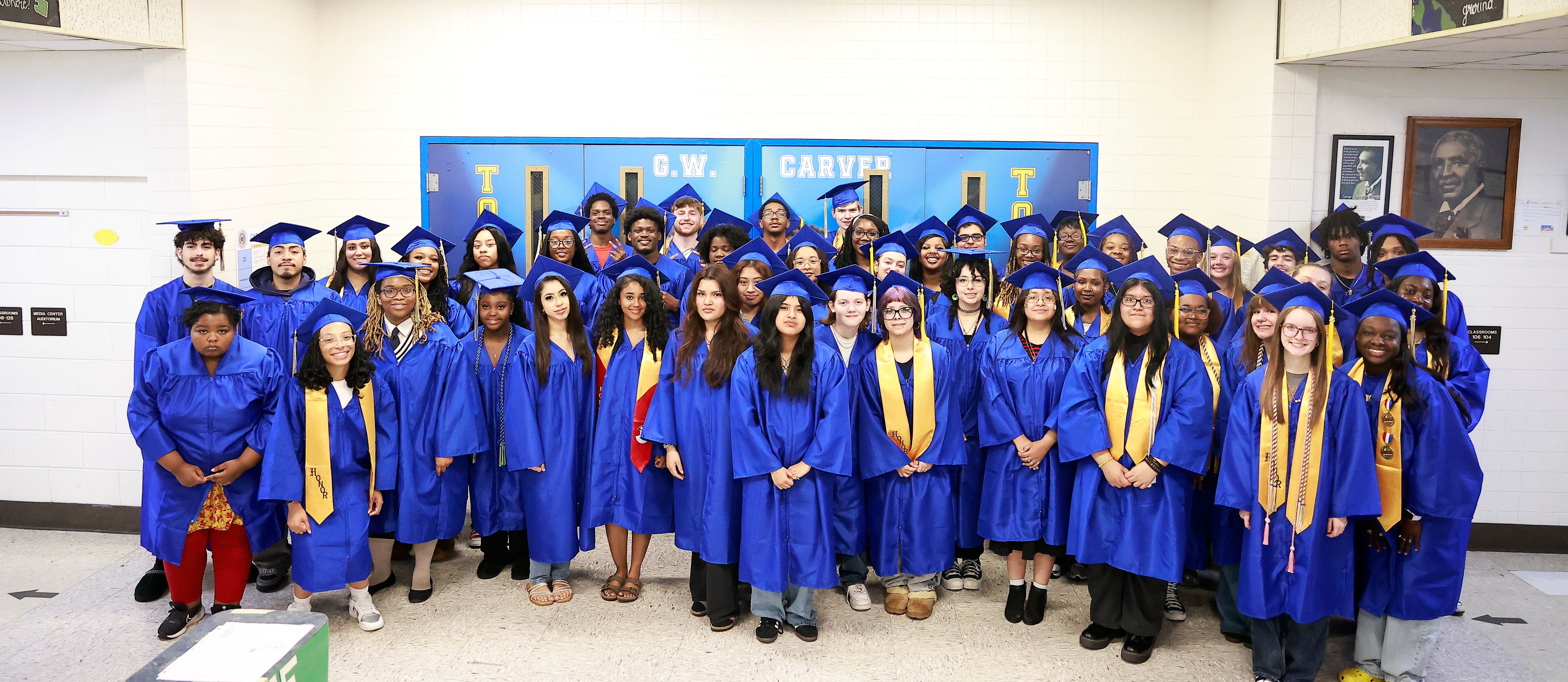 OSH students visit Carver Intermediate for their grad walk