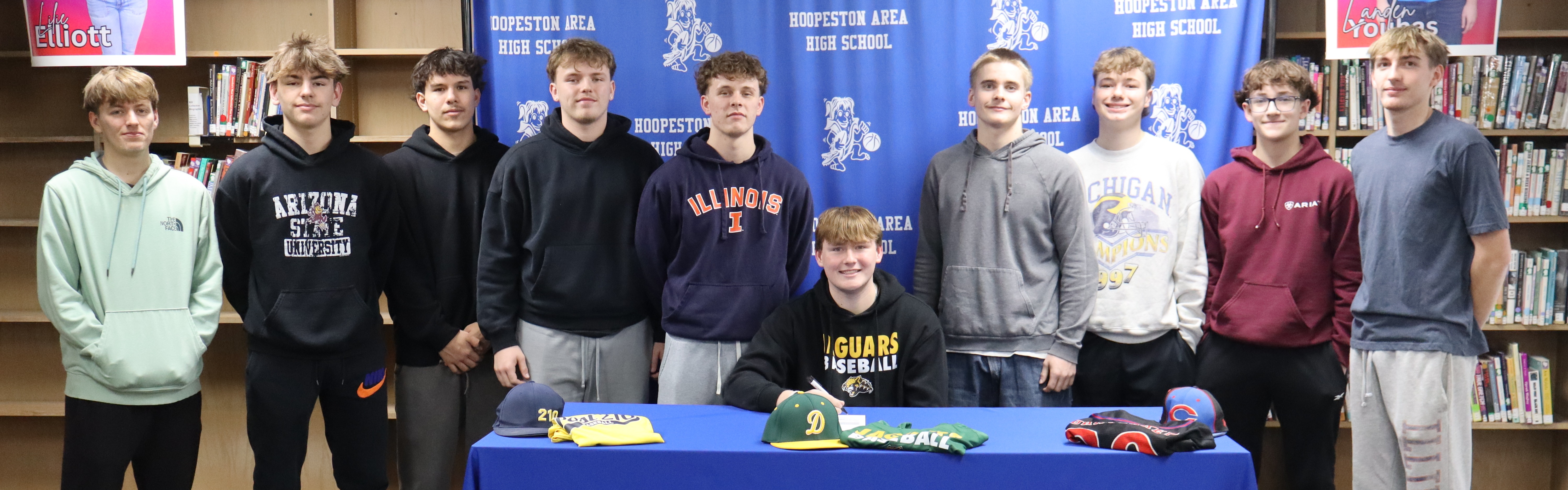 Cole Miller Signing to play baseball at DACC.