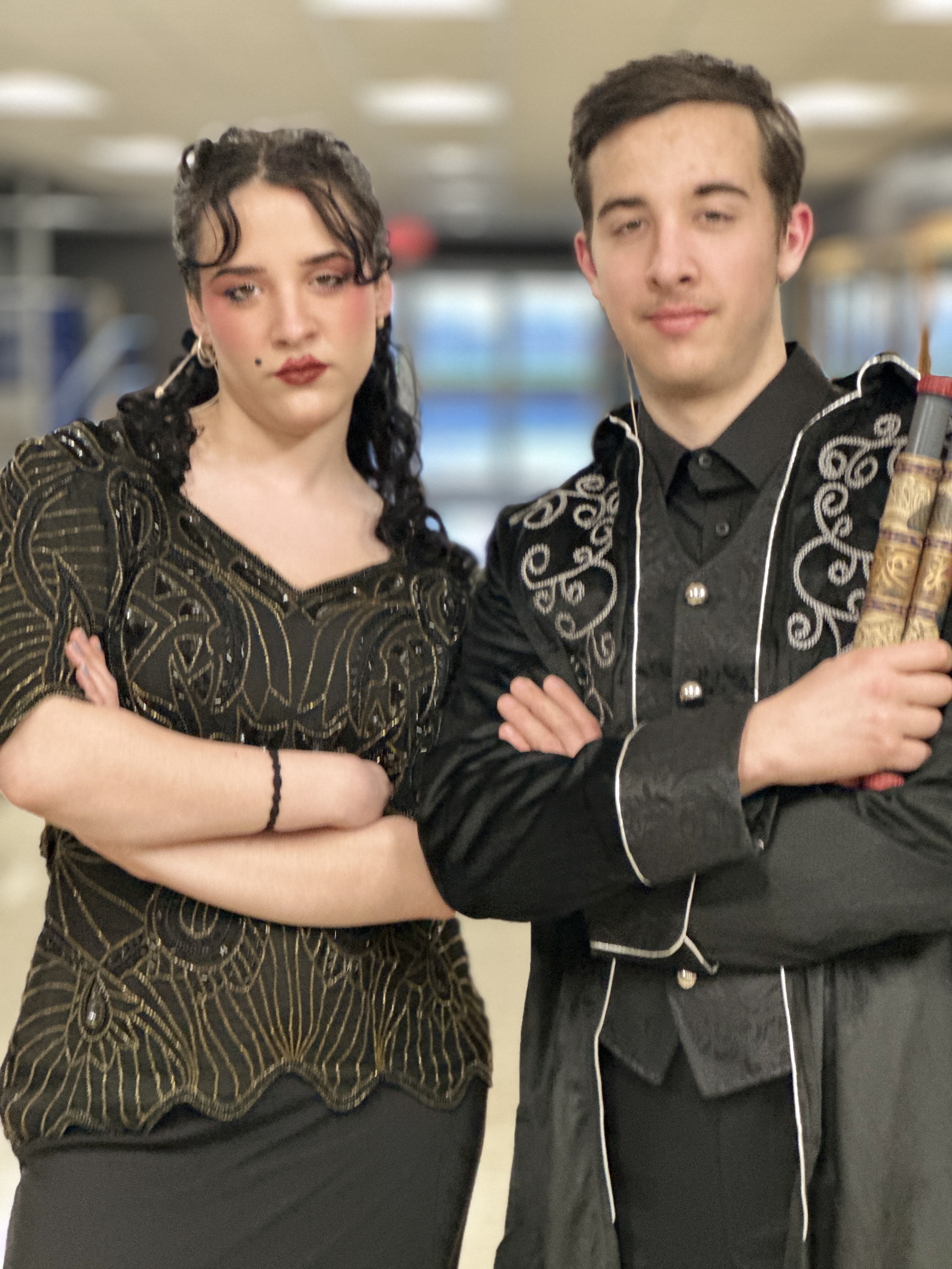 Siblings backstage!
