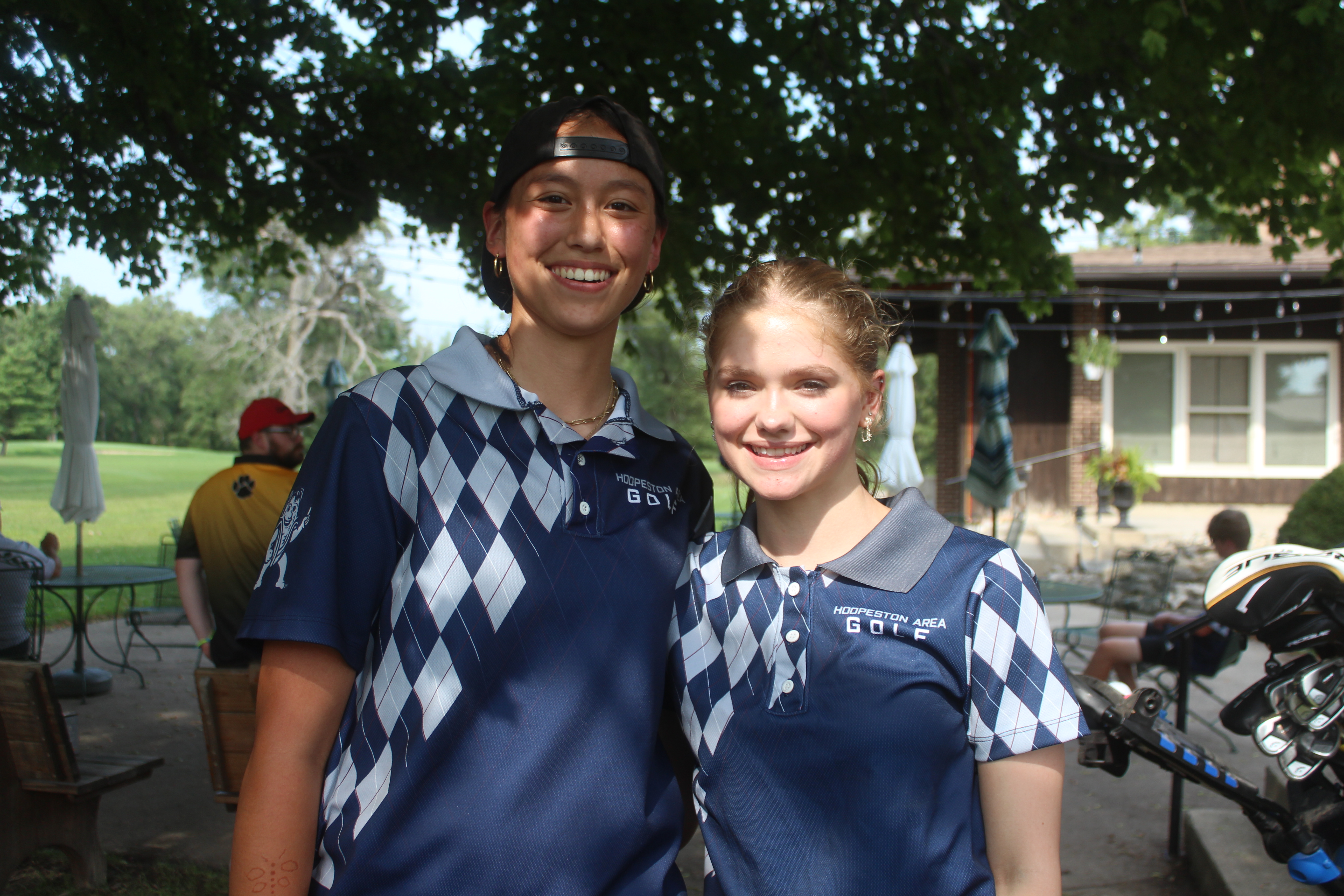 Cornjerker golf before a match.