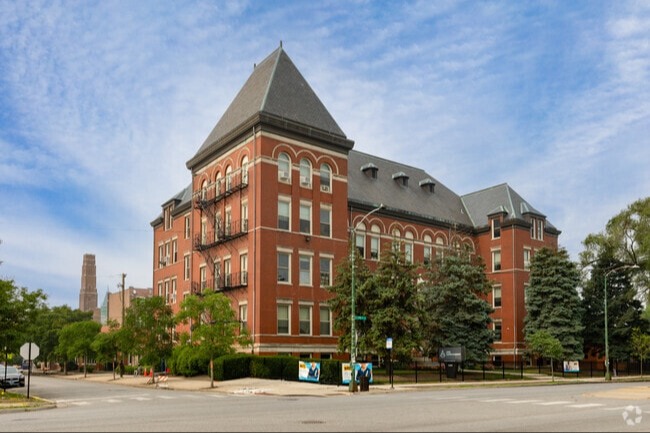 CICS Loomis-Longwood Campus