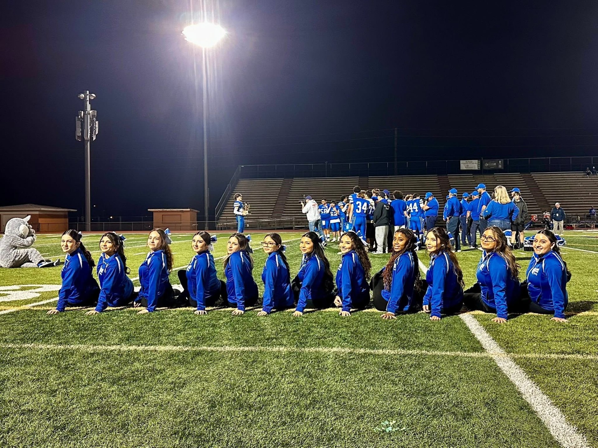 2025 Football Cheerleaders