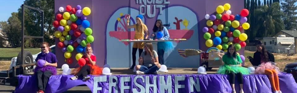 HOCO Parade 2021 - Freshman Float