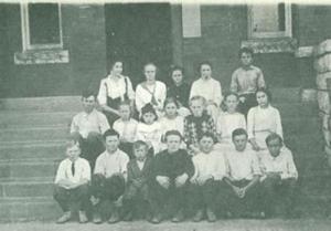 Roff 6th Grade Students 1915