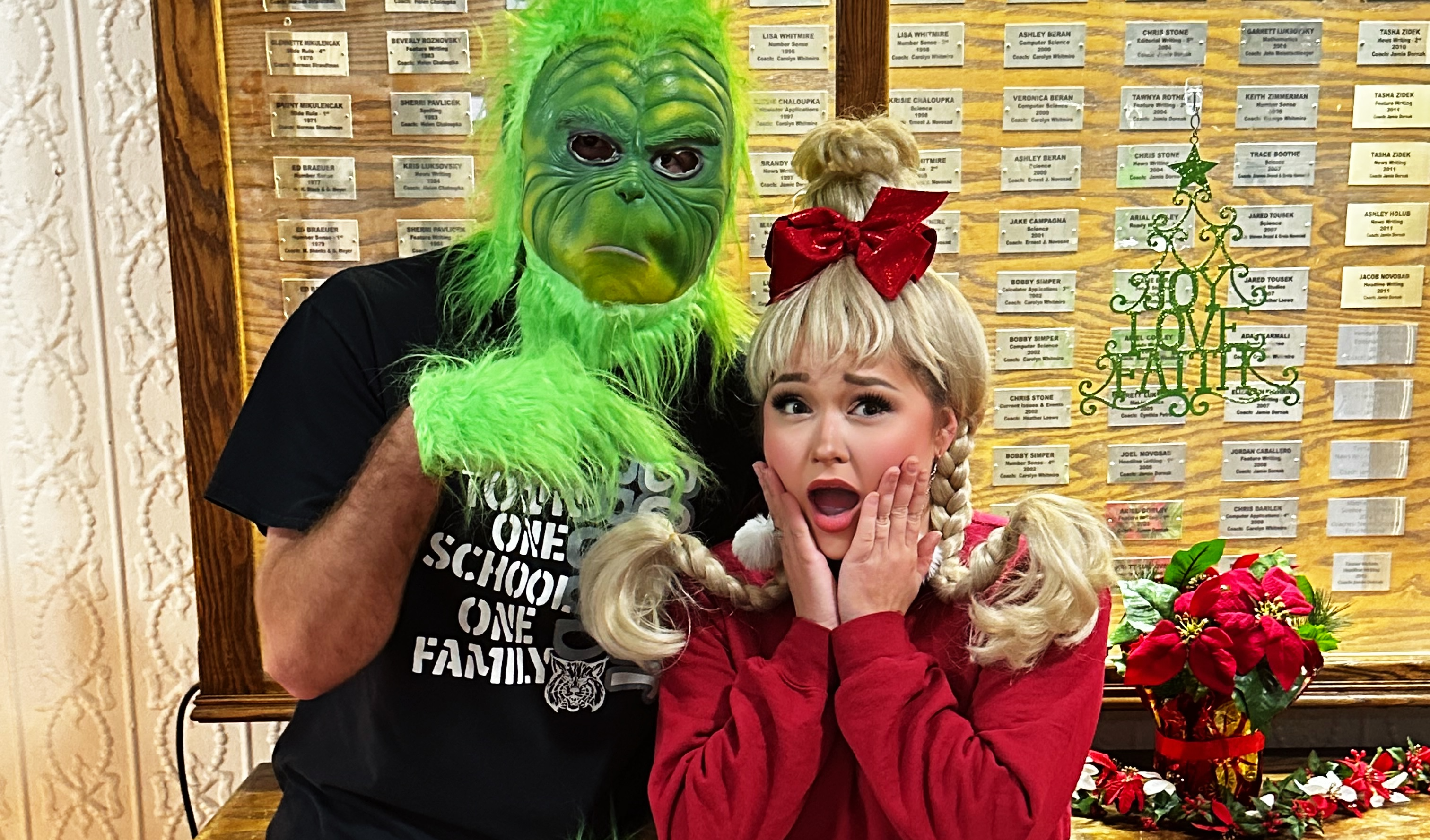 Grinch or Santa Day