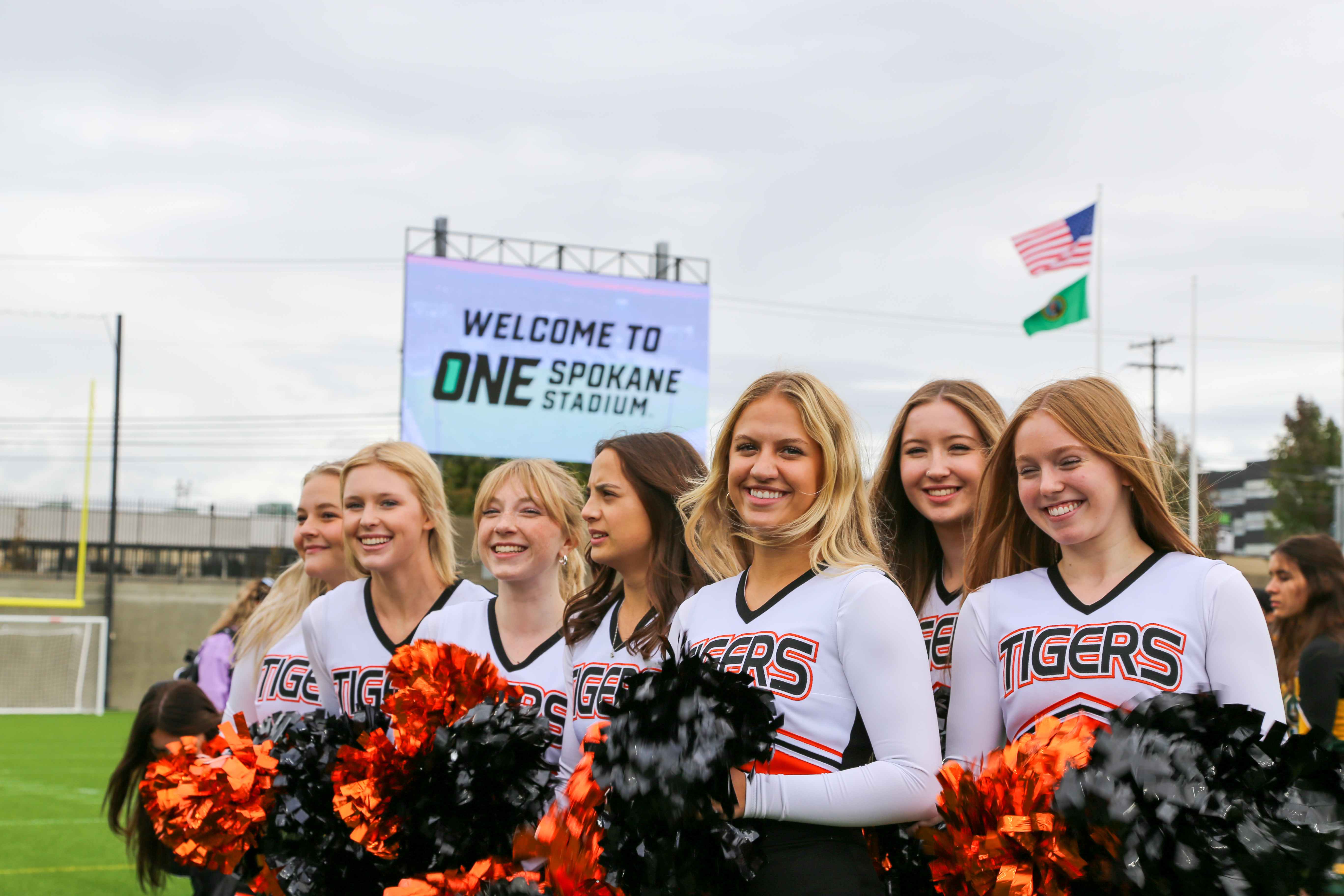 cheerleaders at stadium