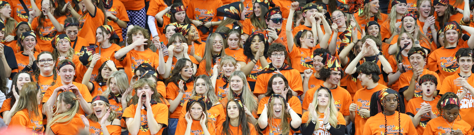 Kids cheering