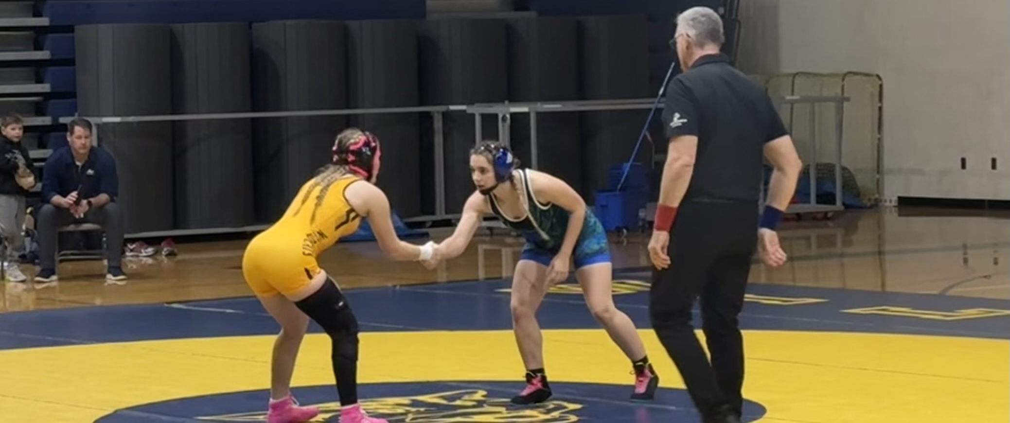 girls wrestling