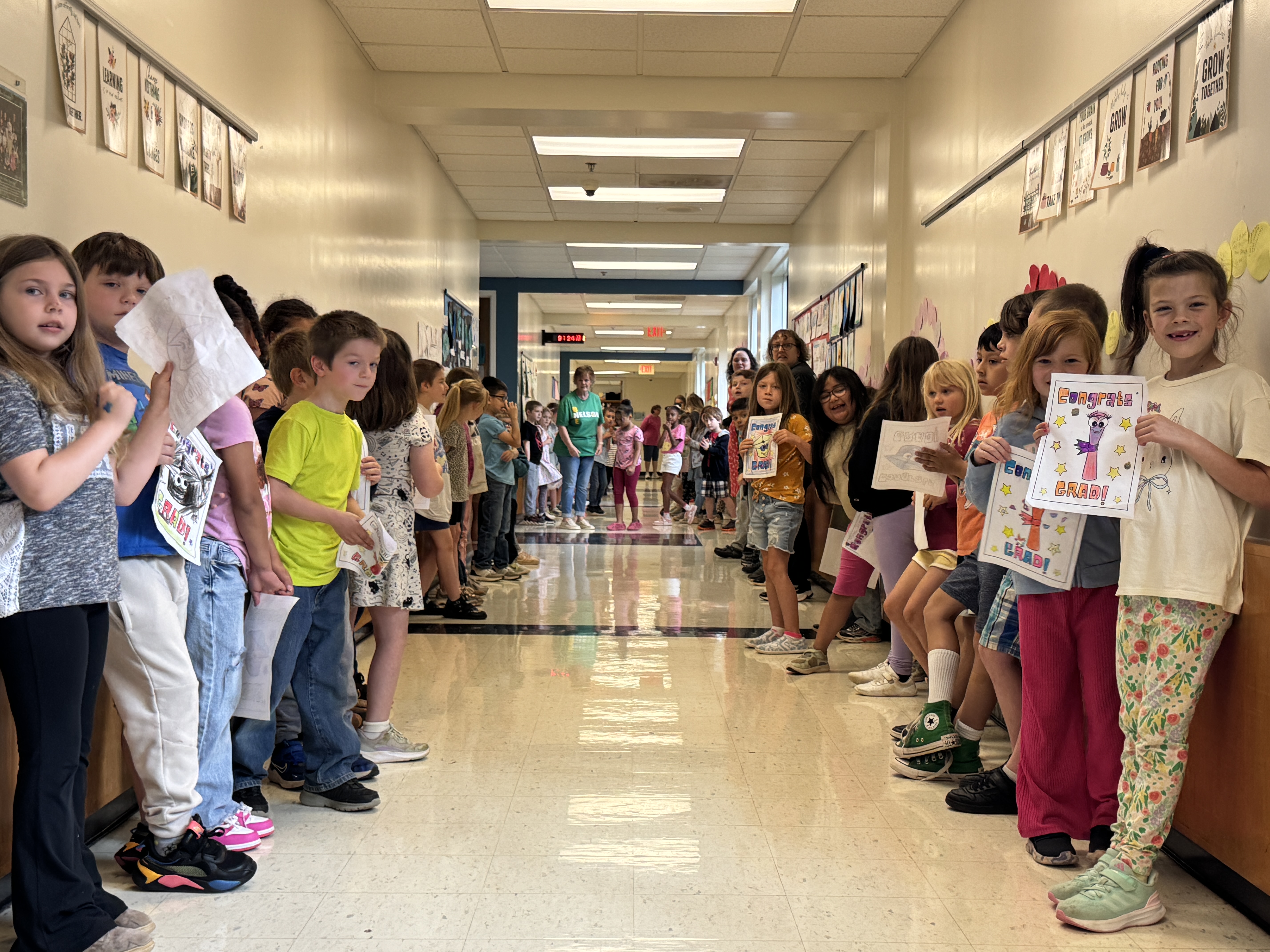 Elementary students greeting the Senior Walk 2025