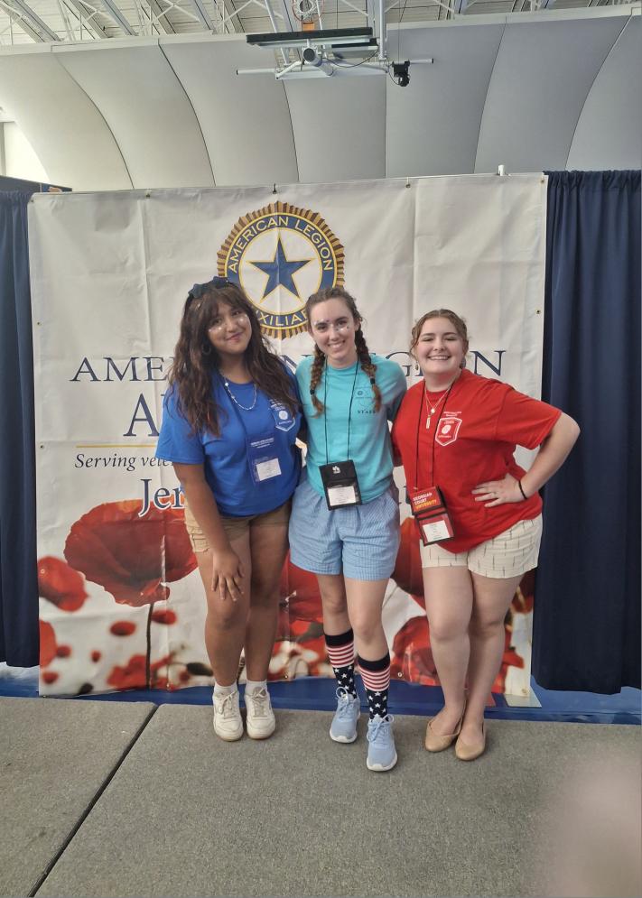 Alumni Carly Costanza welcoming Victoria Romero  and Julianna Kropinack to Girl's State 2025