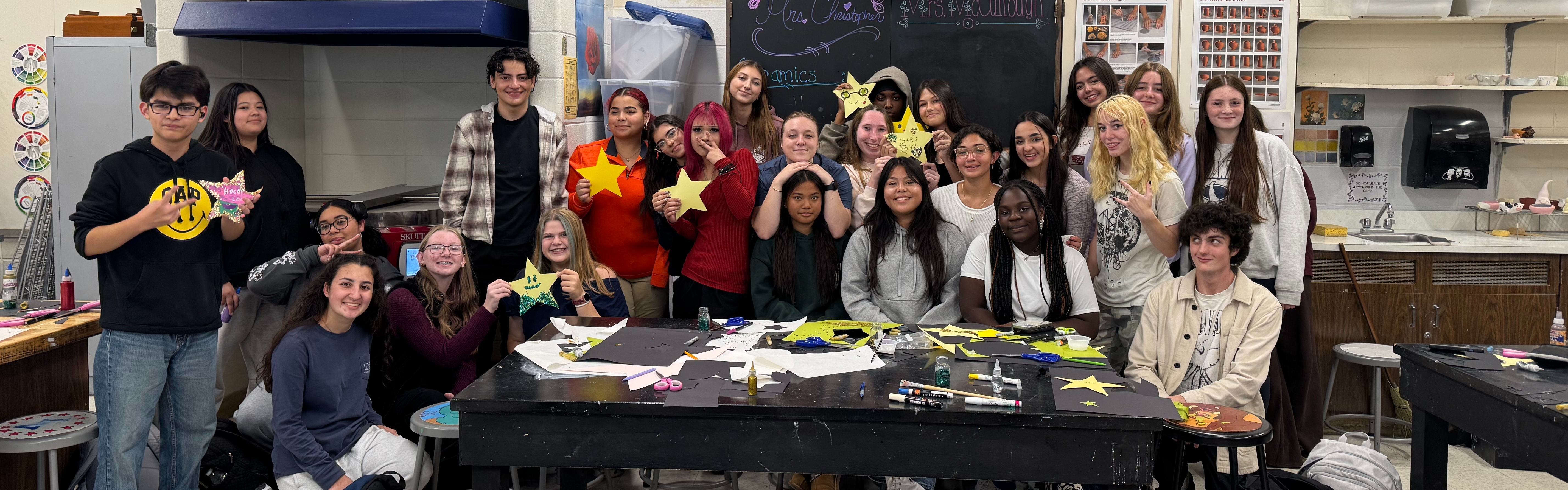 Tomorrows Teachers and  Service Art Club Decorate for HOCO