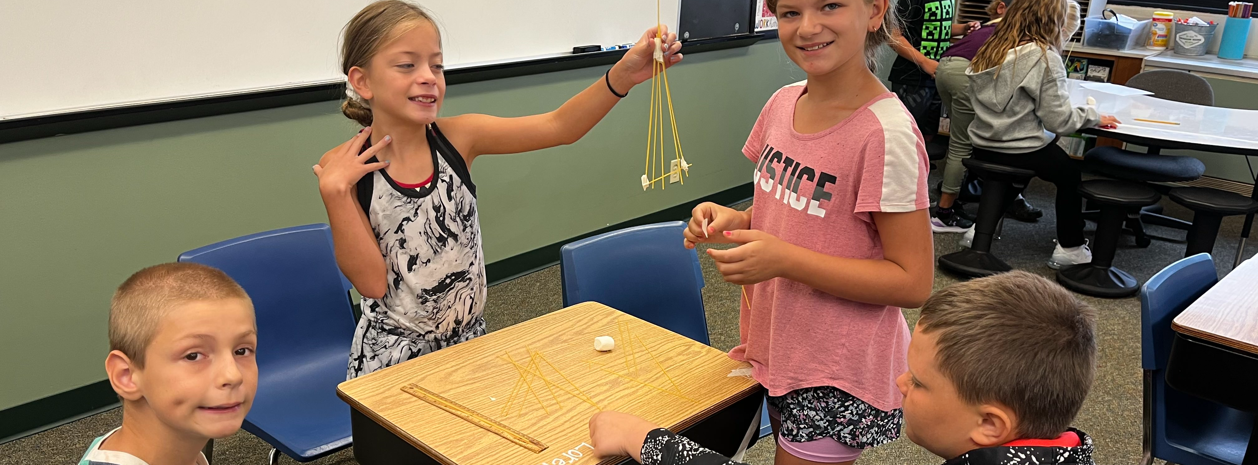 5th Grade Students in the Marshmallow Challenge