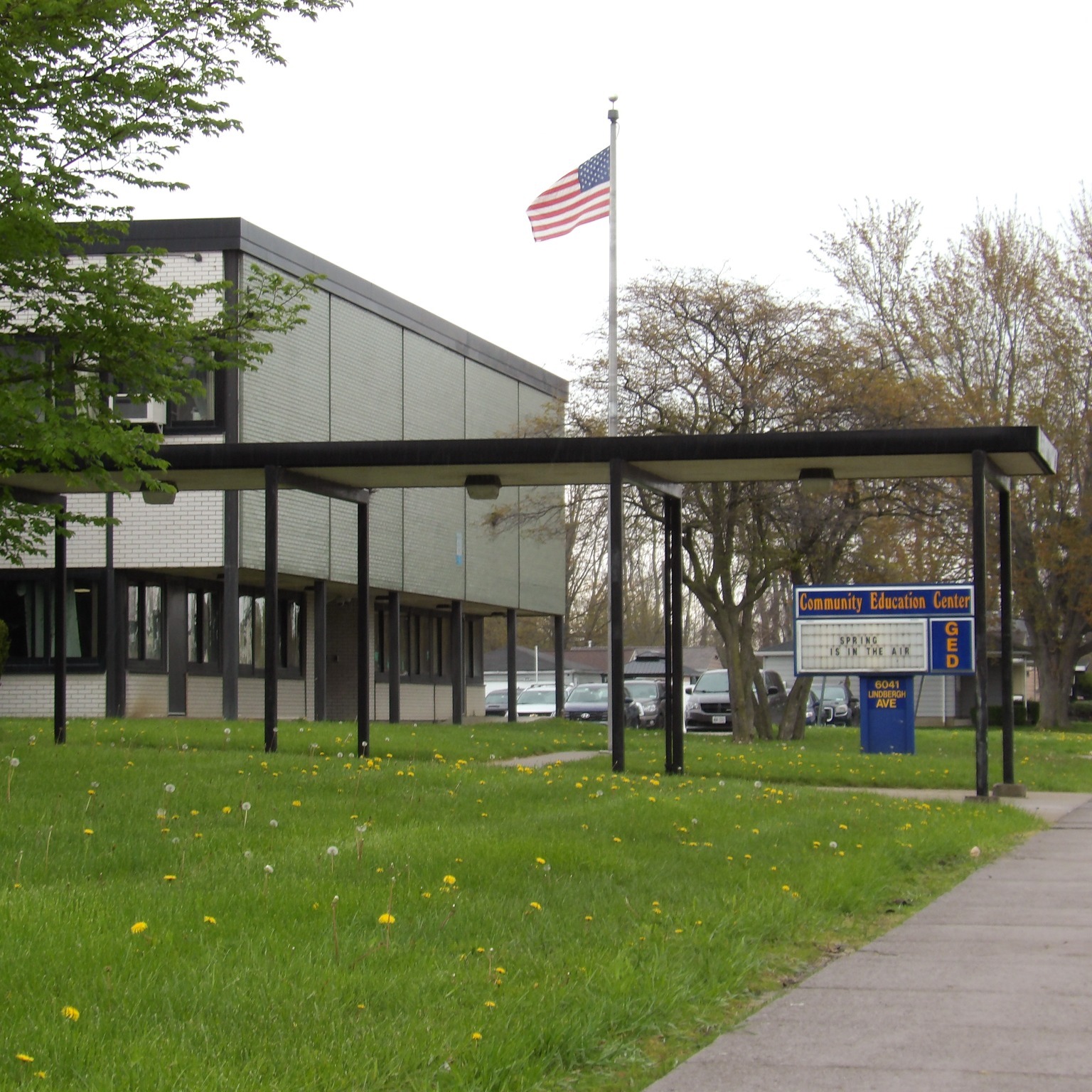 walkway of Community Education Center (Niagara Falls)